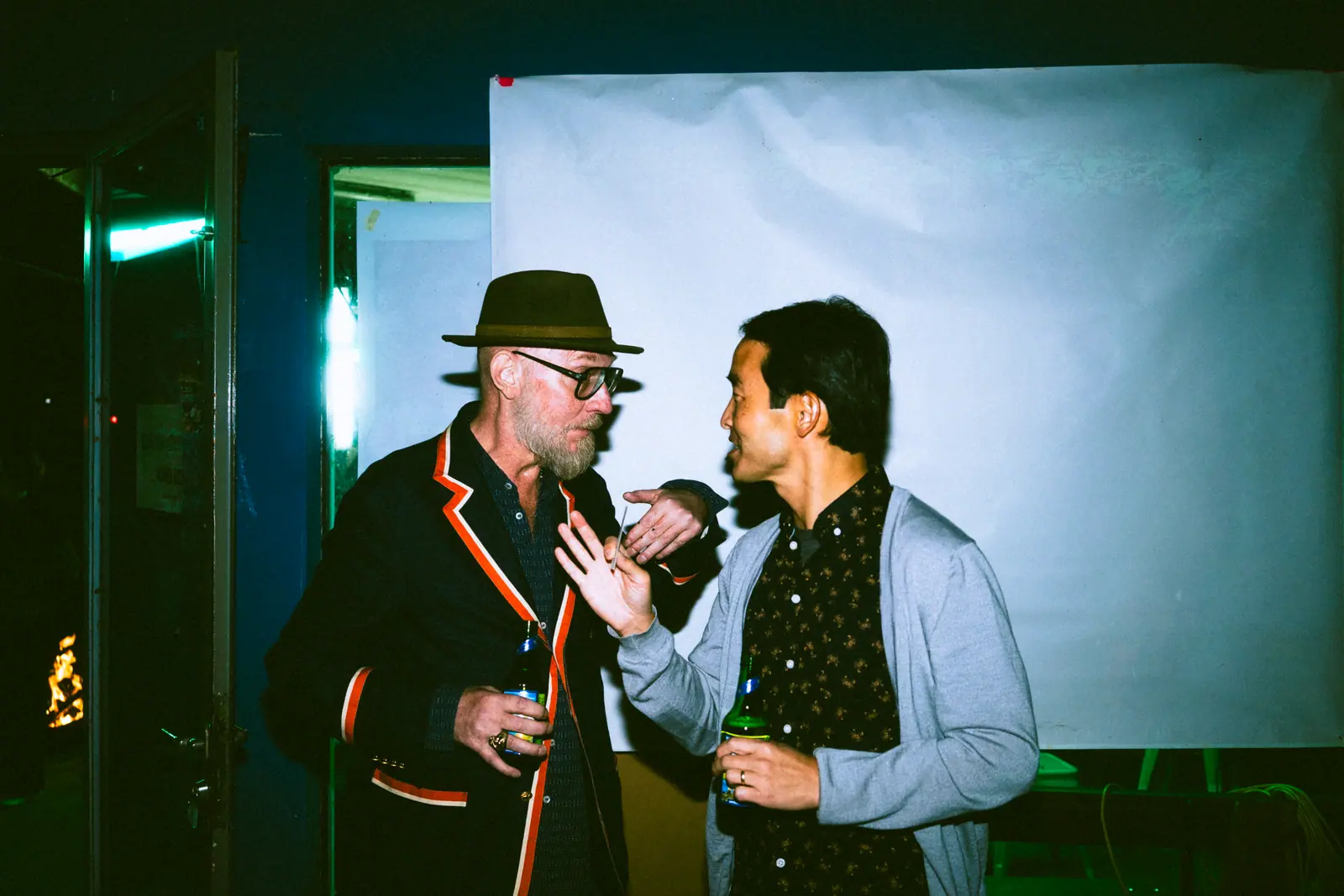 Event photography Zürich — conversation during an evening talk